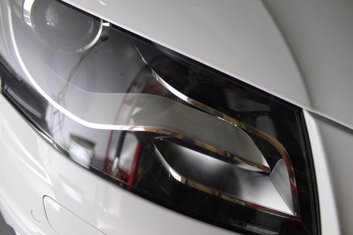 ヘッドライトプロテクション